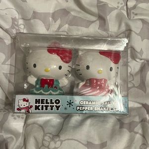 Hello Kitty Ceramic Salt & Pepper Shakers
